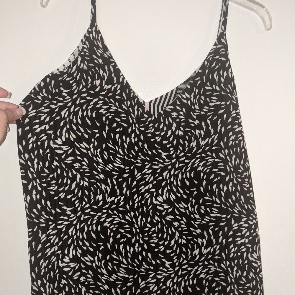 White House Black Market NWOT reversible tank